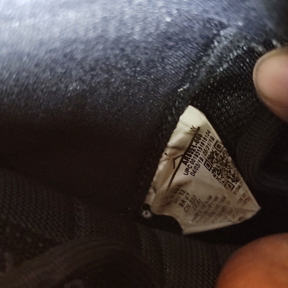 Jordan 1 High React - Picture 8 of 9